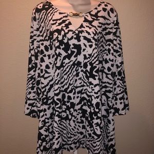 Slinky Brand - Black & White Animal Print Tunic